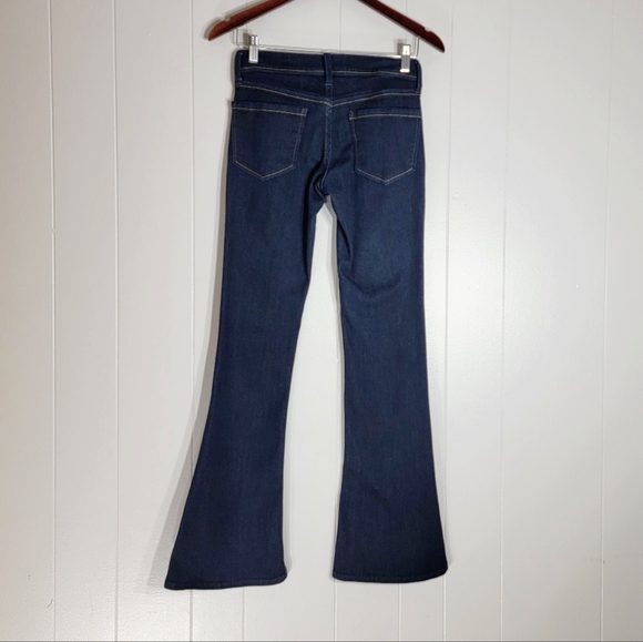 4/$20 Old Navy Low Rise Flare Leg Stretch Dark Blue Jeans Size 2 - Picture 4 of 4